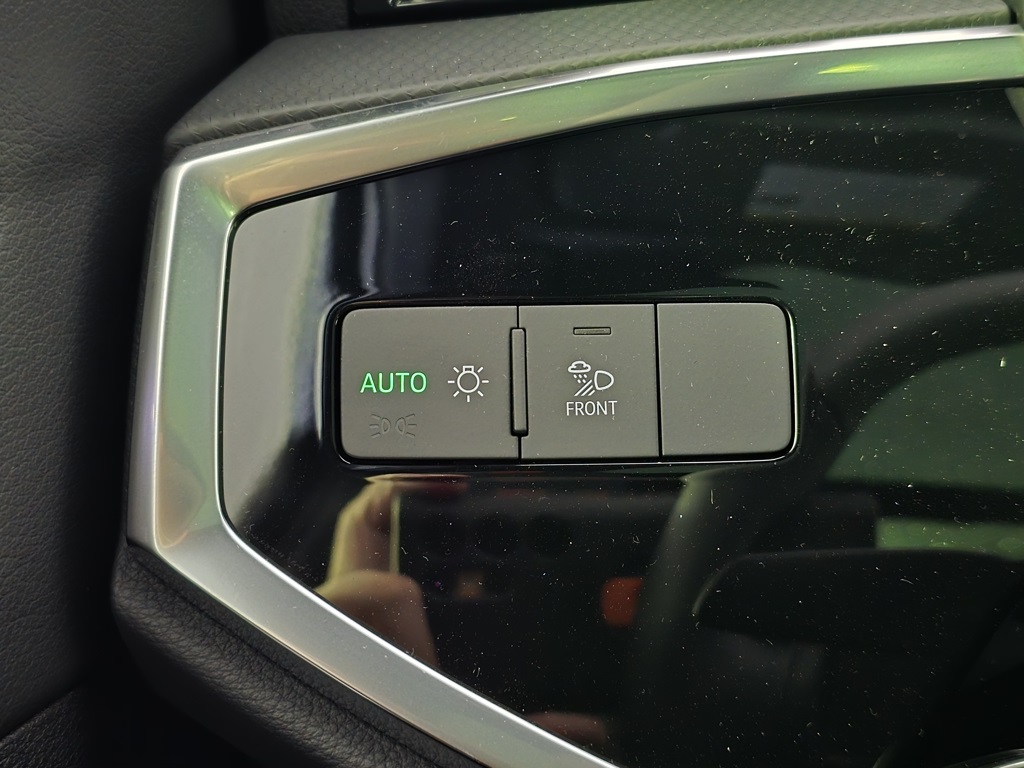 2025 Audi Q3 S Line Premium Image 18 of 23