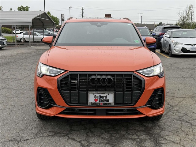 Vehicle image 3 of 30