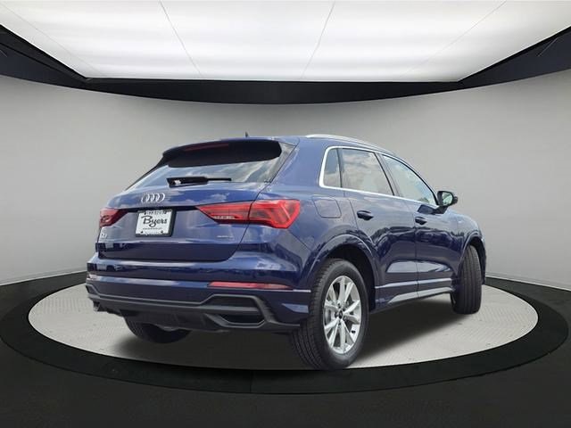 Vehicle image 5 of 27