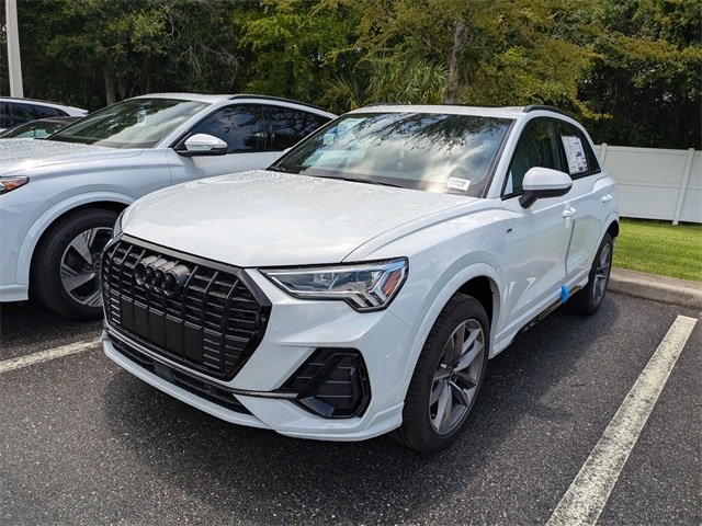 2025 Audi Q3 S Line Premium Image 3 of 27