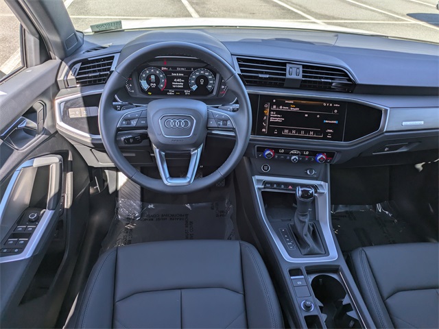 2025 Audi Q3 S Line Premium Image 14 of 30