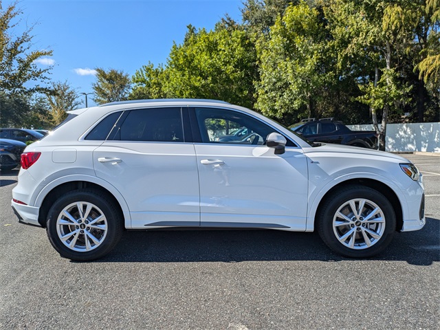 2025 Audi Q3 S Line Premium Image 4 of 30