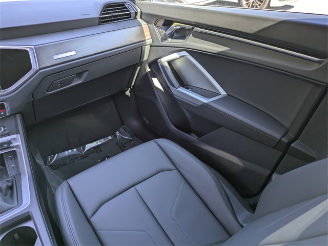 2025 Audi Q3 S Line Premium Image 13 of 30