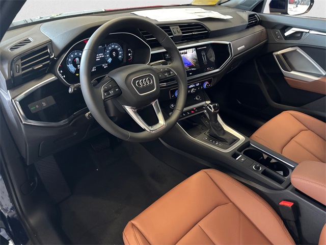 Vehicle image 12 of 15