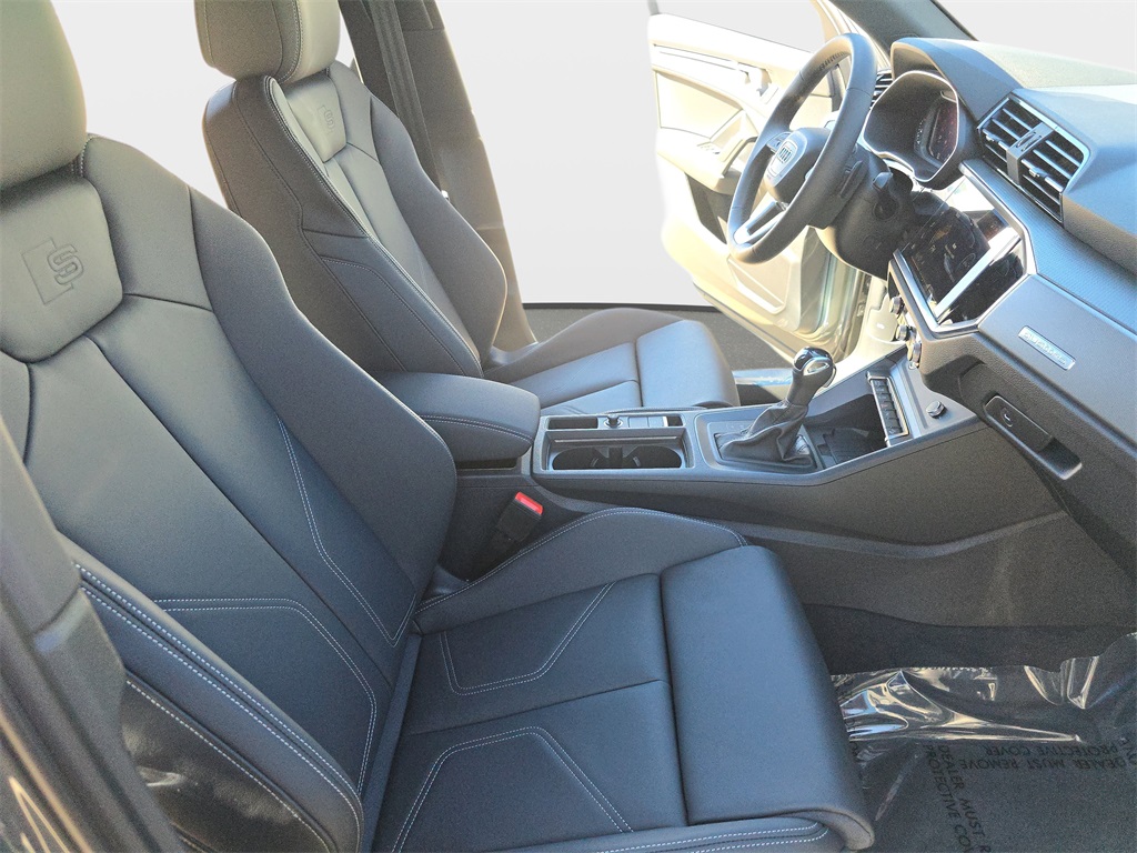 2025 Audi Q3 S Line Premium Image 15 of 35