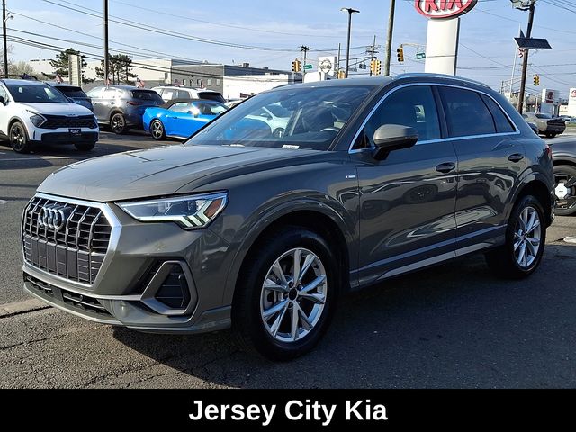 2025 Audi Q3 S Line Premium Image 1 of 30