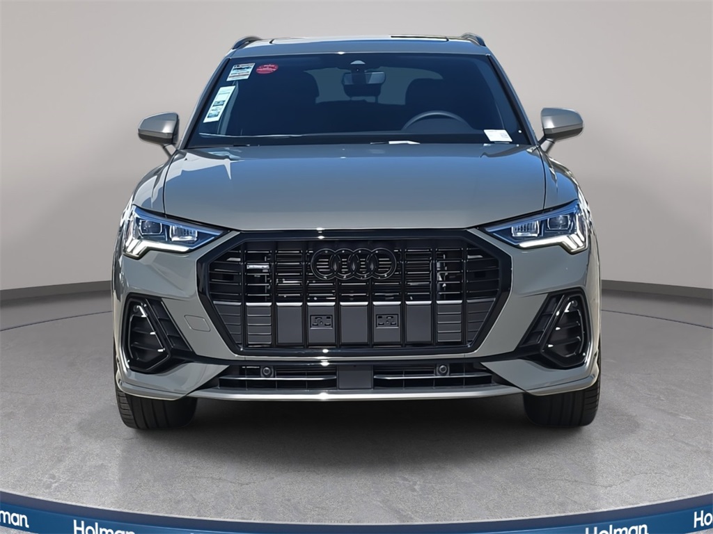 2025 Audi Q3 S Line Premium Image 2 of 35
