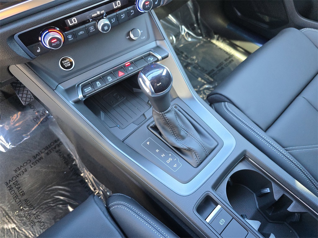 2025 Audi Q3 S Line Premium Image 24 of 35