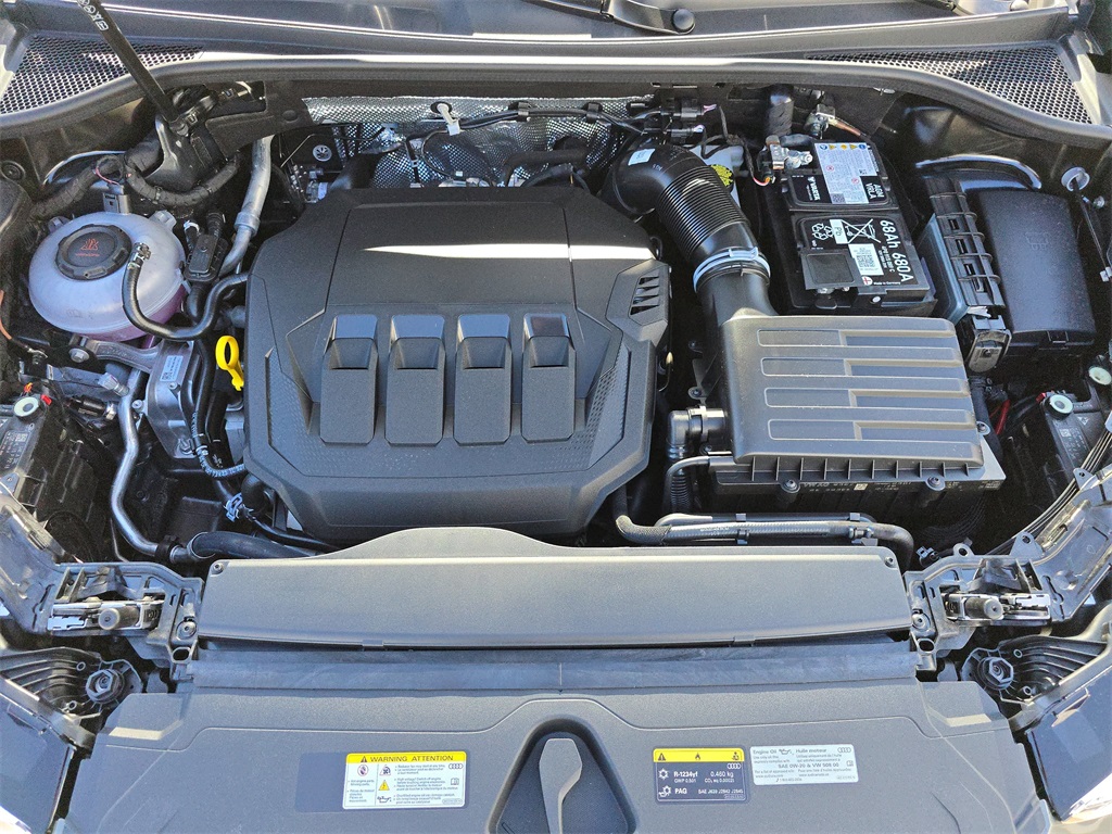 2025 Audi Q3 S Line Premium Image 9 of 35