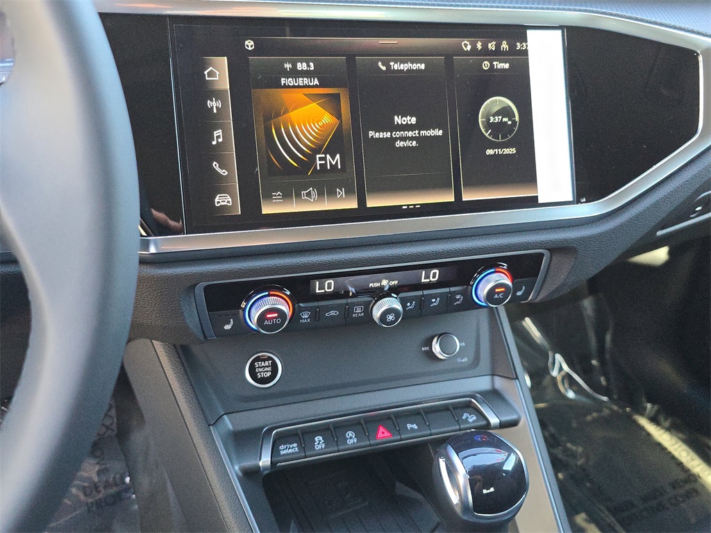 2025 Audi Q3 S Line Premium Image 23 of 35