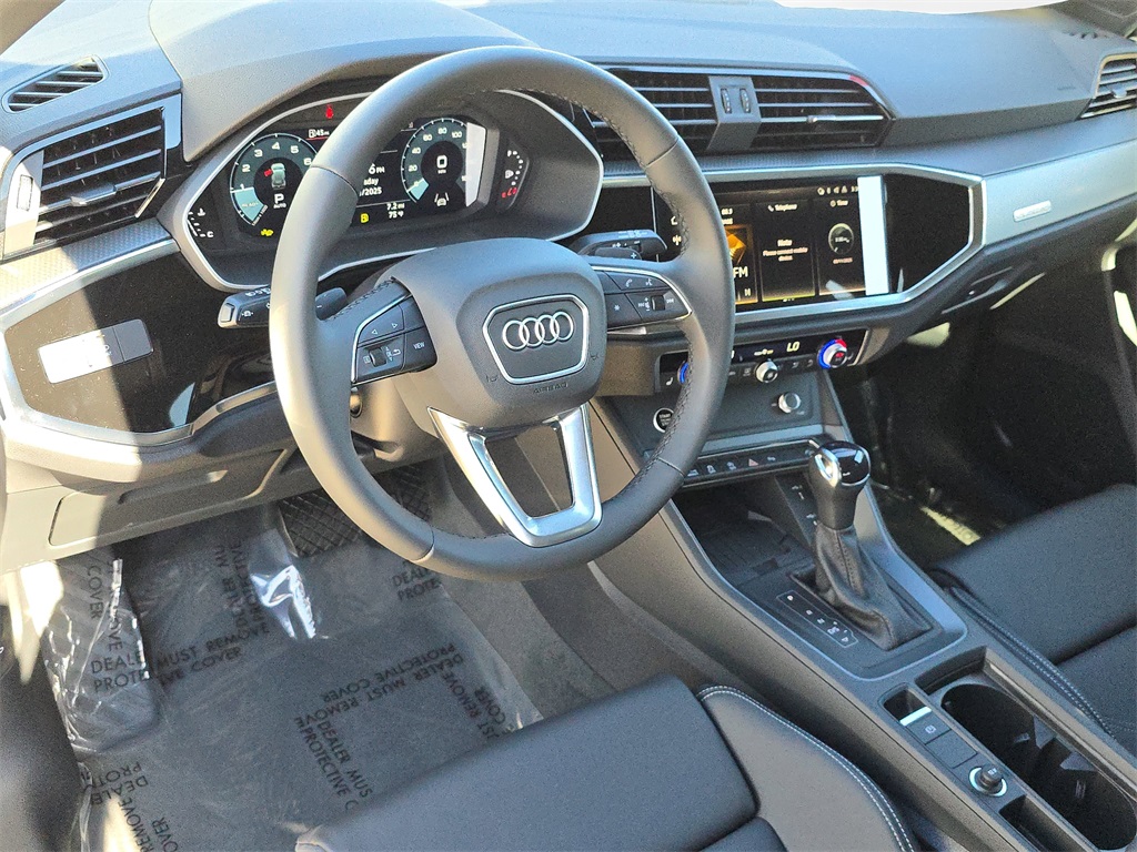2025 Audi Q3 S Line Premium Image 17 of 35