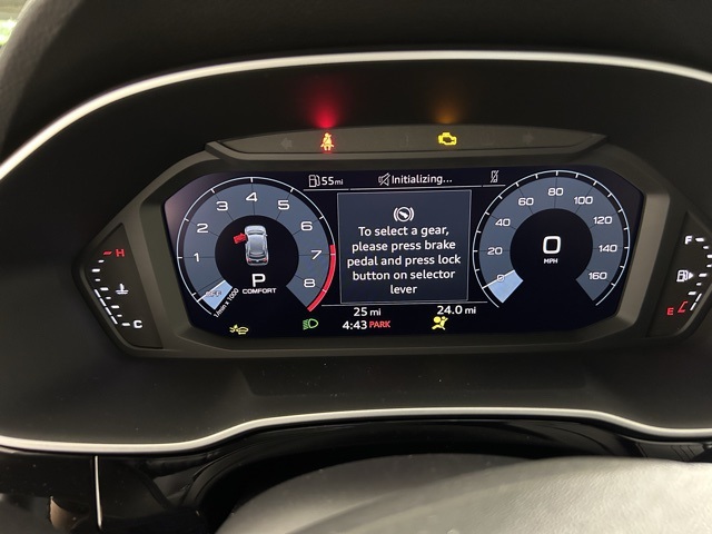 Vehicle image 14 of 18