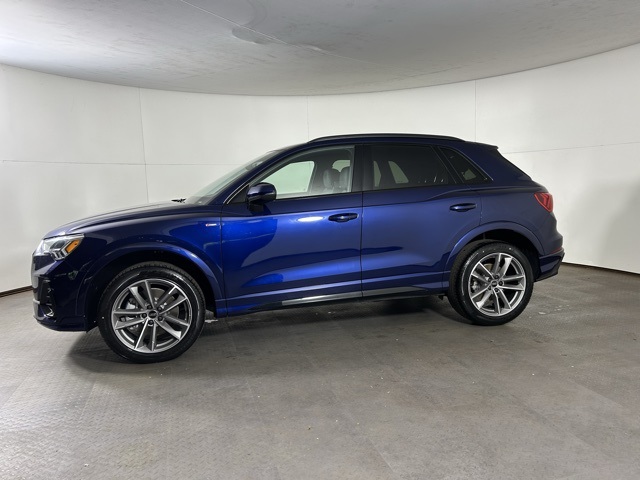 Vehicle image 1 of 18