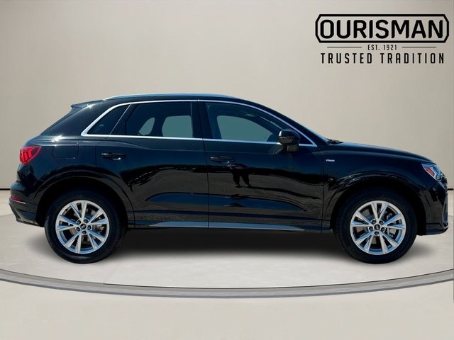 Vehicle image 2 of 28