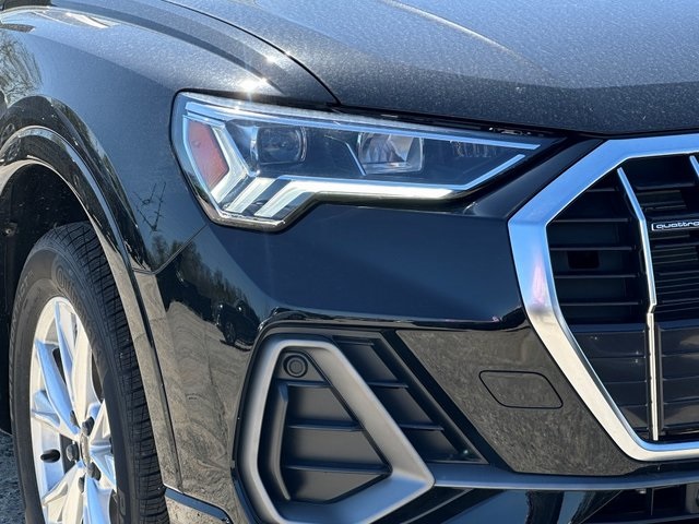 Vehicle image 5 of 28