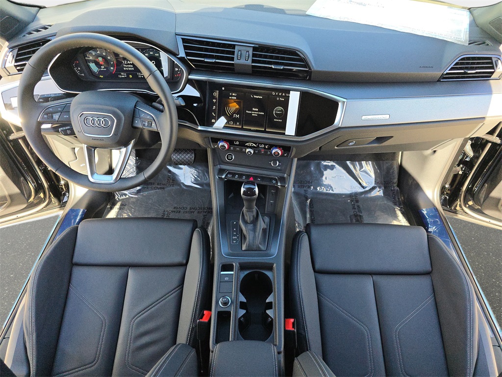 2025 Audi Q3 S Line Premium Image 18 of 35