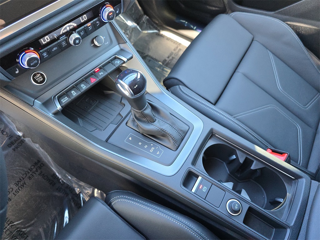 2025 Audi Q3 S Line Premium Image 24 of 35