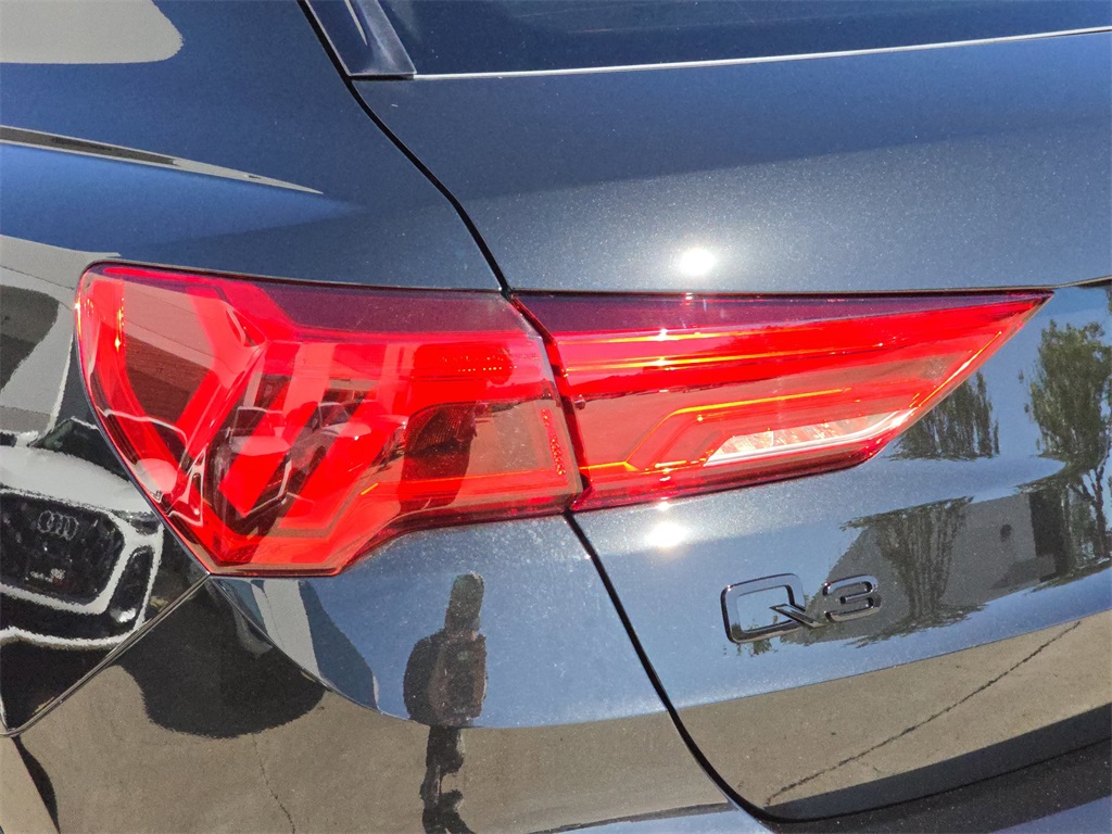2025 Audi Q3 S Line Premium Image 29 of 35