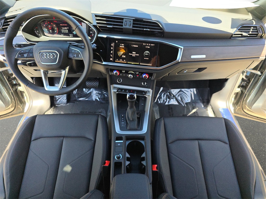 2025 Audi Q3 S Line Premium Image 18 of 35