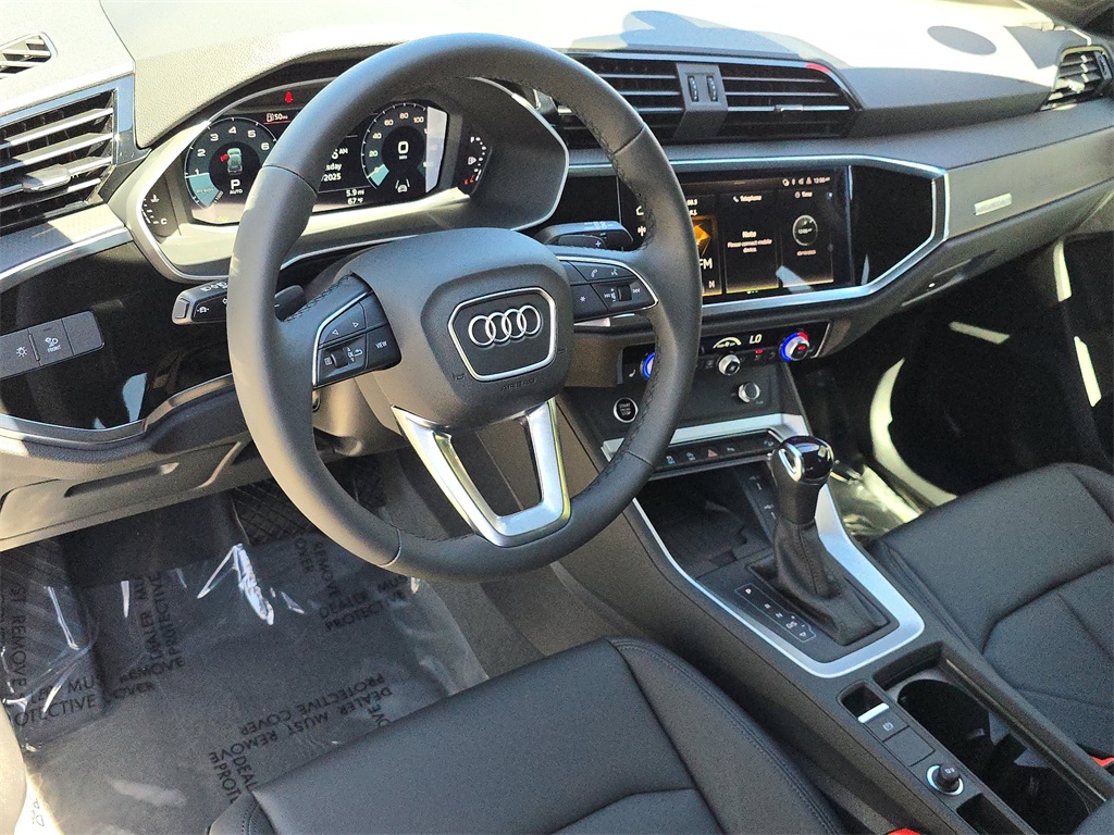 2025 Audi Q3 S Line Premium Image 17 of 35