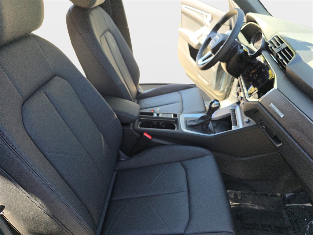 2025 Audi Q3 S Line Premium Image 15 of 35