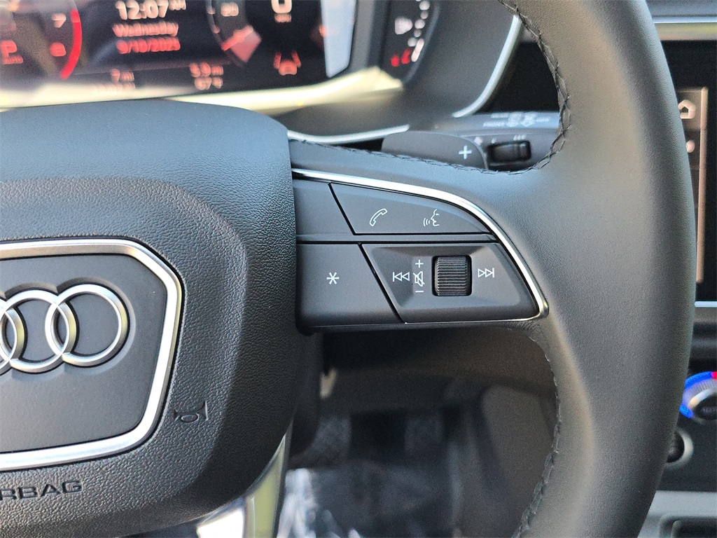 2025 Audi Q3 S Line Premium Image 21 of 35