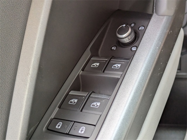2025 Audi Q3 S Line Premium Image 19 of 28