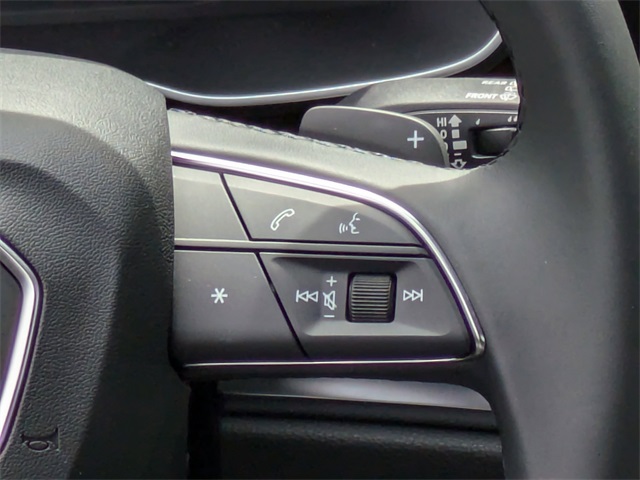 2025 Audi Q3 S Line Premium Image 27 of 28