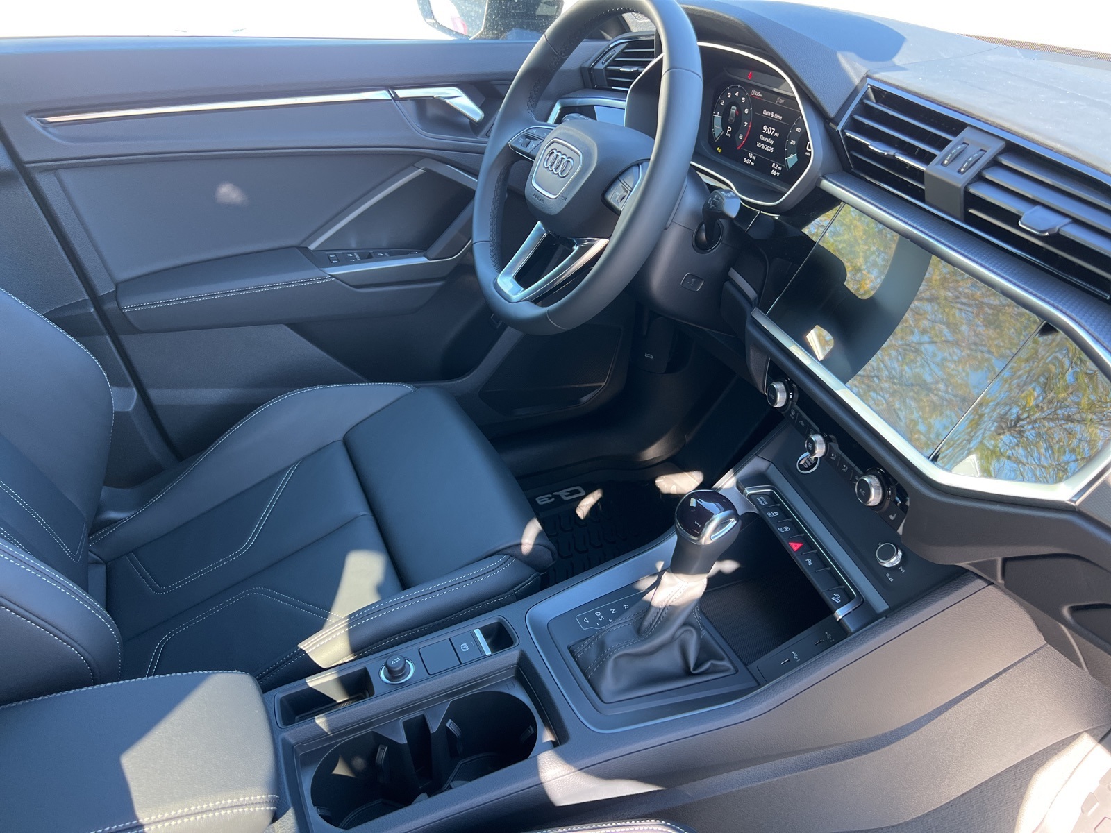 2025 Audi Q3 S Line Premium Image 13 of 18