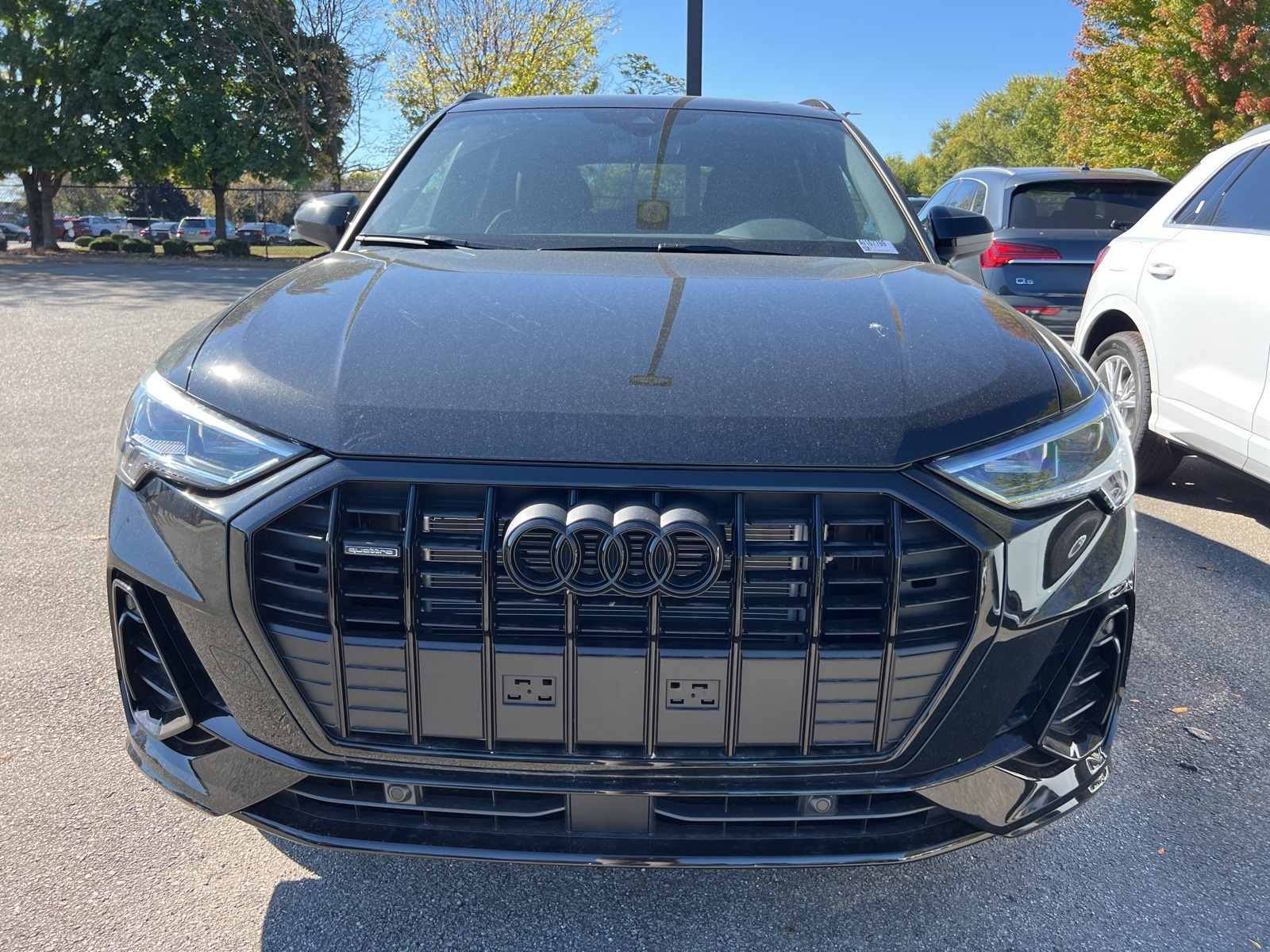 2025 Audi Q3 S Line Premium Image 2 of 18