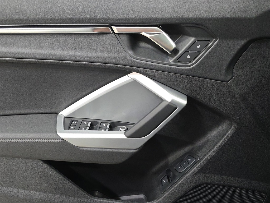 2025 Audi Q3 S Line Premium Image 30 of 35