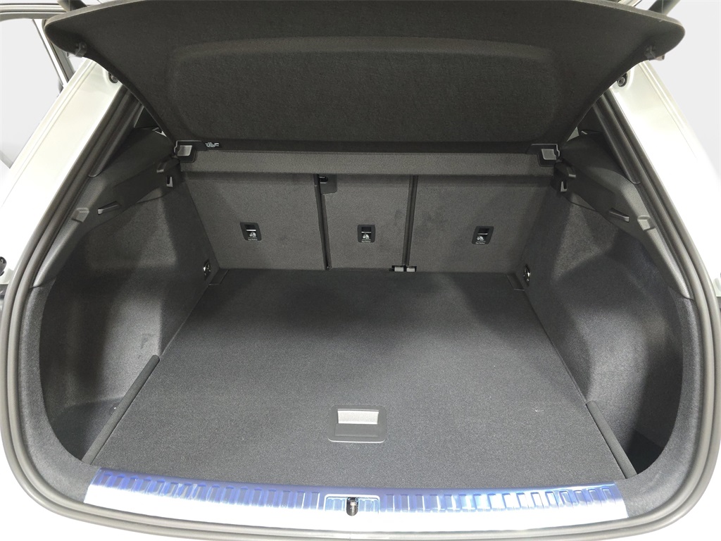 2025 Audi Q3 S Line Premium Image 11 of 35
