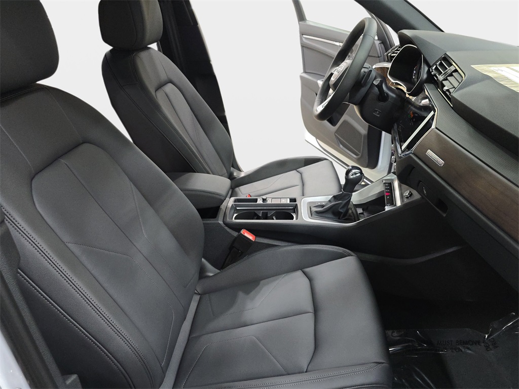 2025 Audi Q3 S Line Premium Image 15 of 35