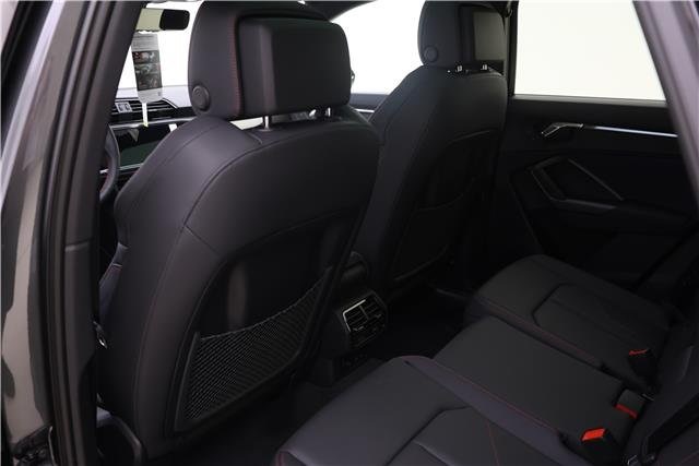 Vehicle image 9 of 17