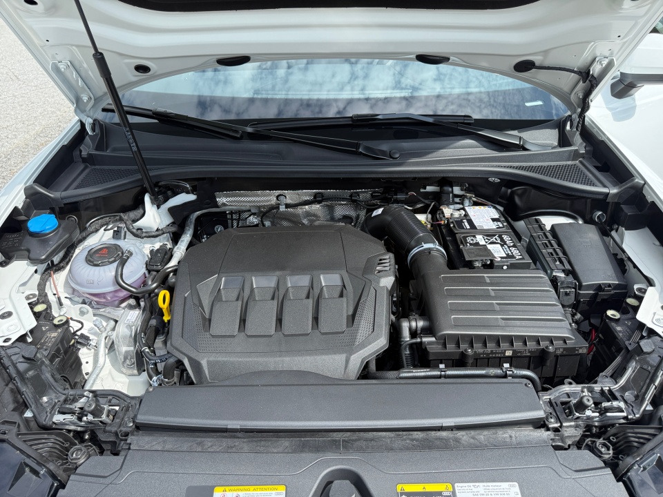 Vehicle image 9 of 35