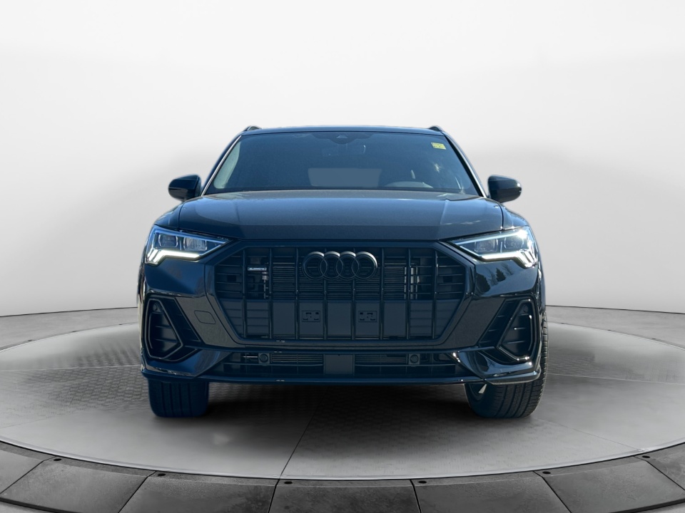 Vehicle image 4 of 35