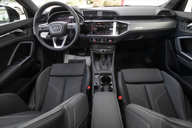 2025 Audi Q3 S Line Premium Image 18 of 39