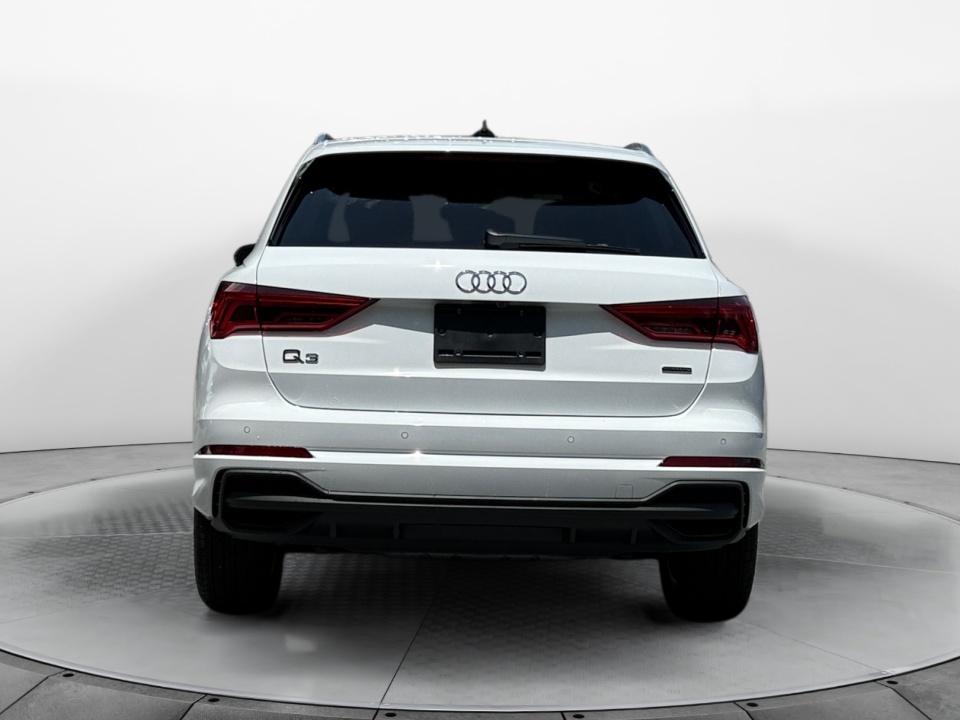 Vehicle image 6 of 35