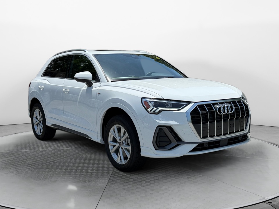 Vehicle image 3 of 35