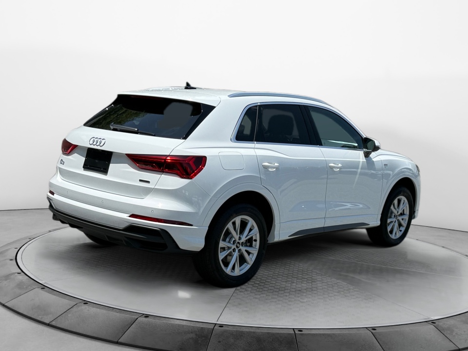 Vehicle image 5 of 35