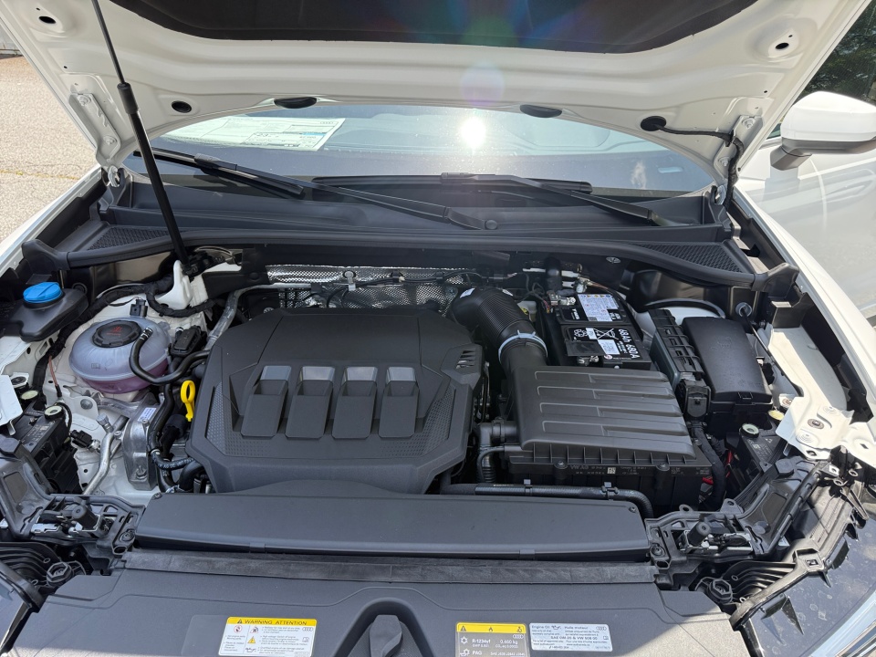 Vehicle image 9 of 35