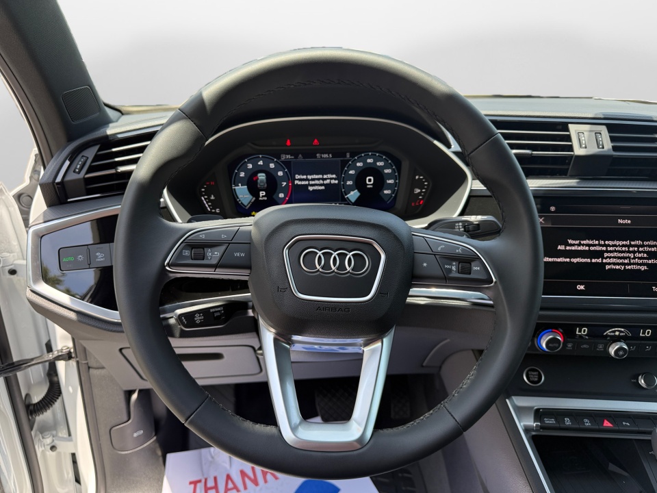 Vehicle image 31 of 35