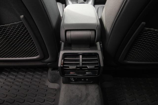 2025 Audi Q3 S Line Premium Image 23 of 37