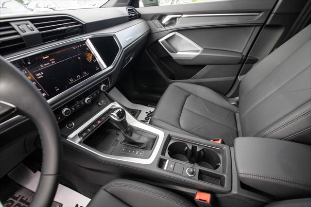 2025 Audi Q3 S Line Premium Image 21 of 37