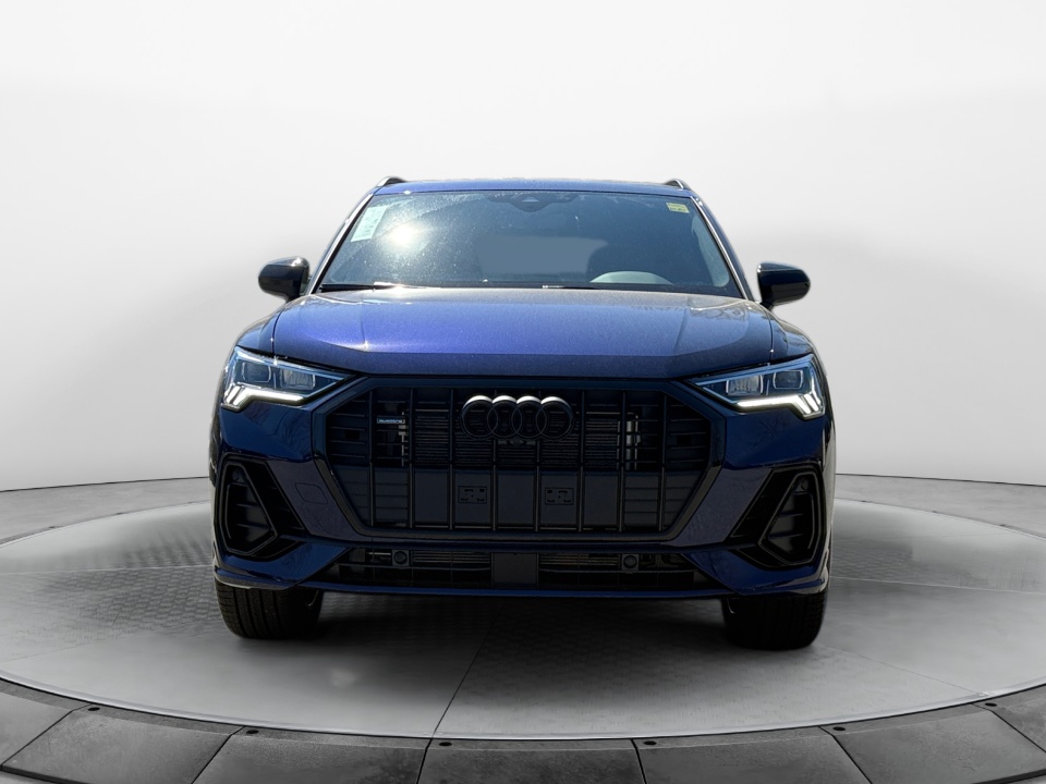 Vehicle image 4 of 35