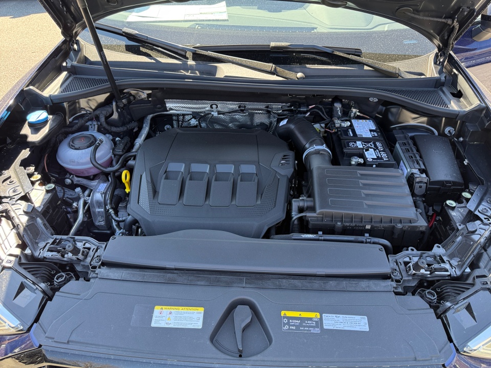 Vehicle image 16 of 35