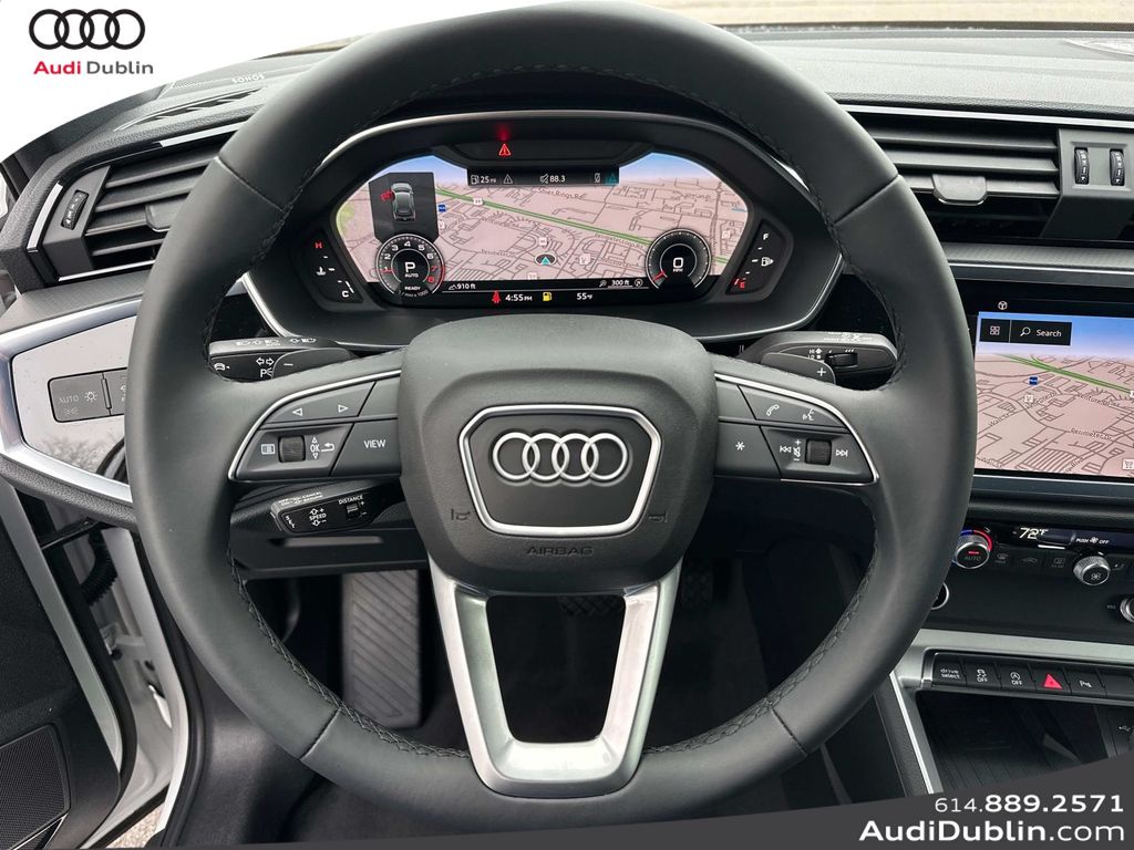 Vehicle image 17 of 35