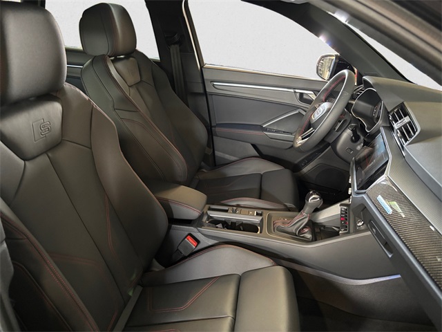 Vehicle image 15 of 15