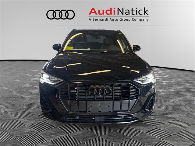 Vehicle image 2 of 15