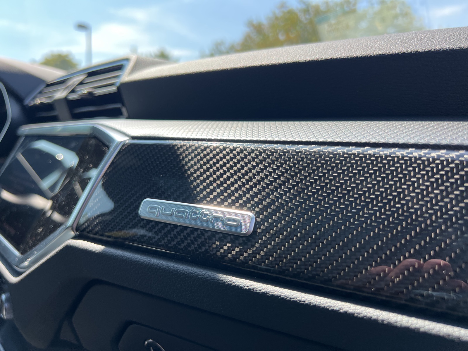 2025 Audi Q3 S Line Premium Plus Image 16 of 19